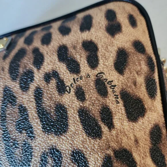 Dolce & Gabbana Camera Bag "EUC" - Picture 10 of 16